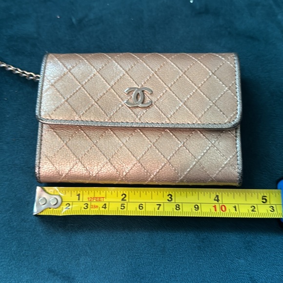 Chanel Small Wallet - EUC - Picture 6 of 10
